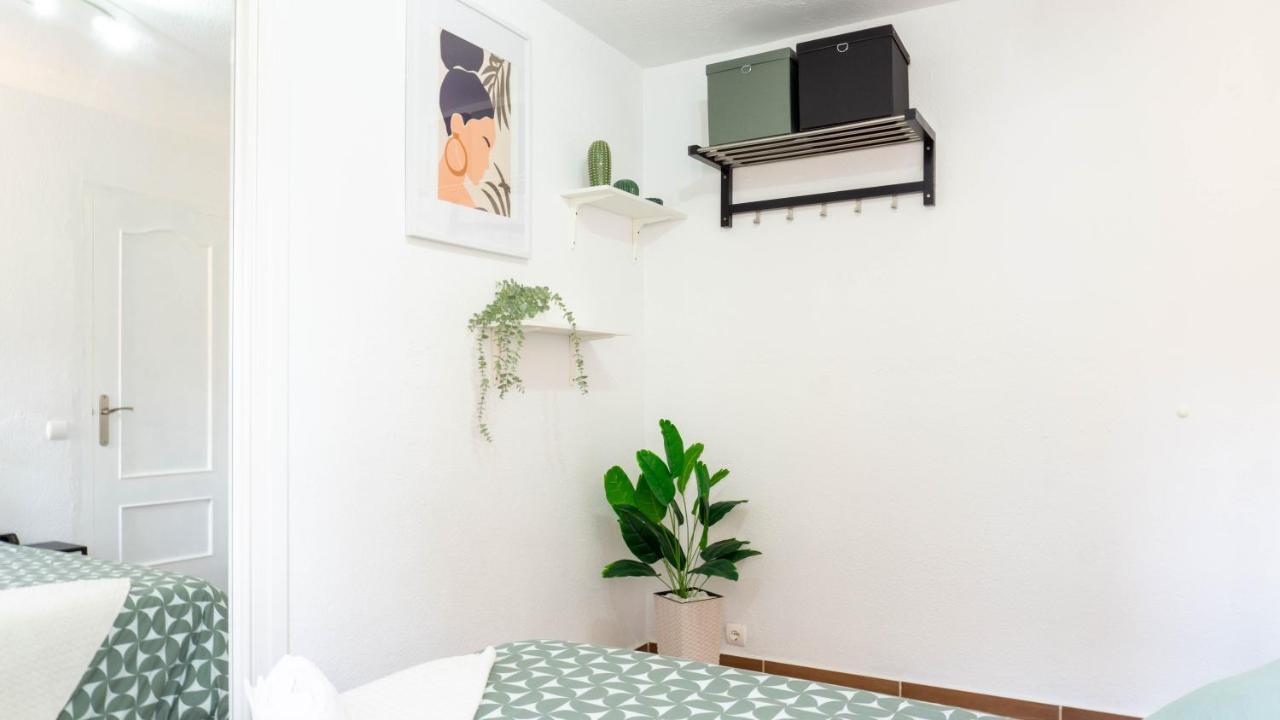 Home Corinto Beach Malaga Benalmadena Ngoại thất bức ảnh