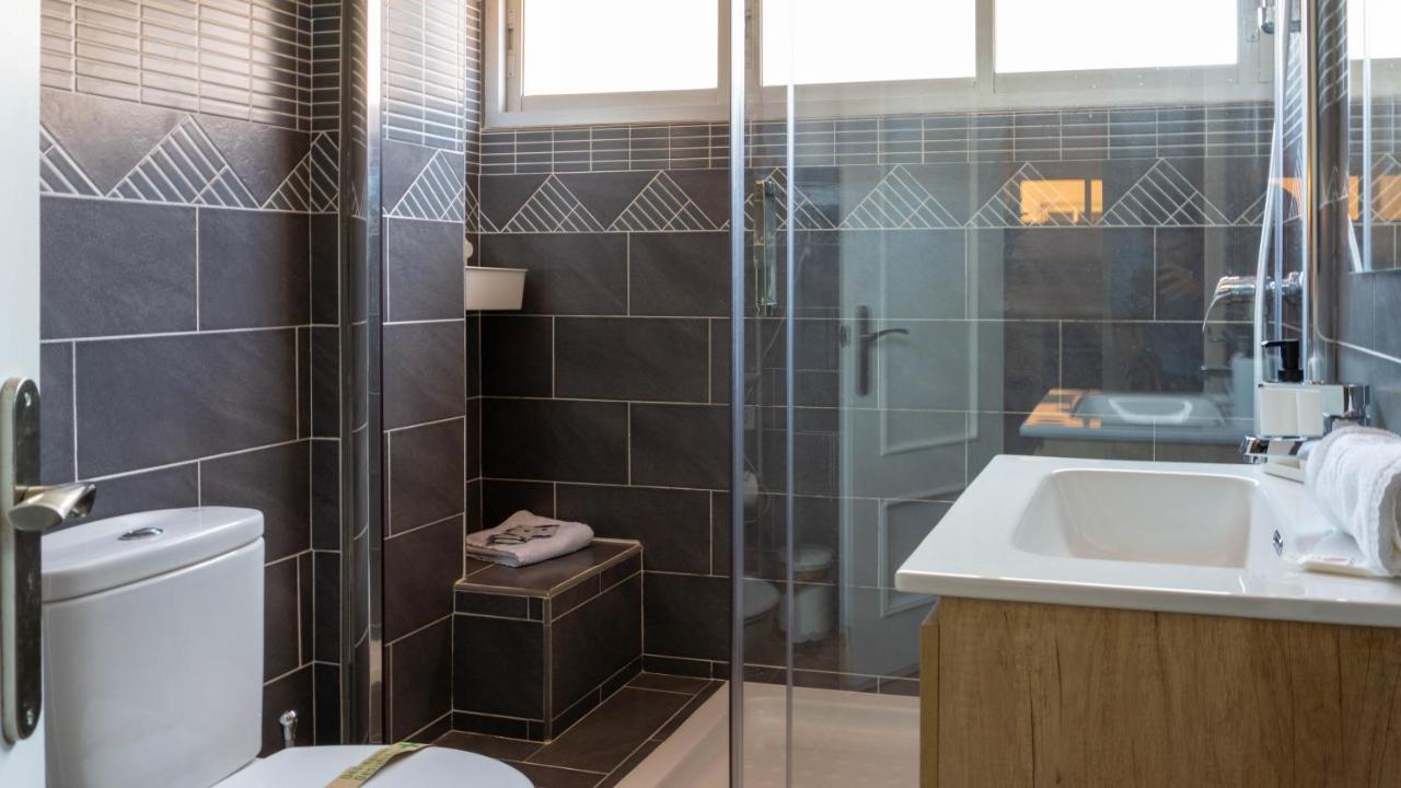 Home Corinto Beach Malaga Benalmadena Ngoại thất bức ảnh